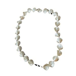 Gorgeous Rare Vintage Mother of Pearl Round Beads Necklace 18" Excellent Pink